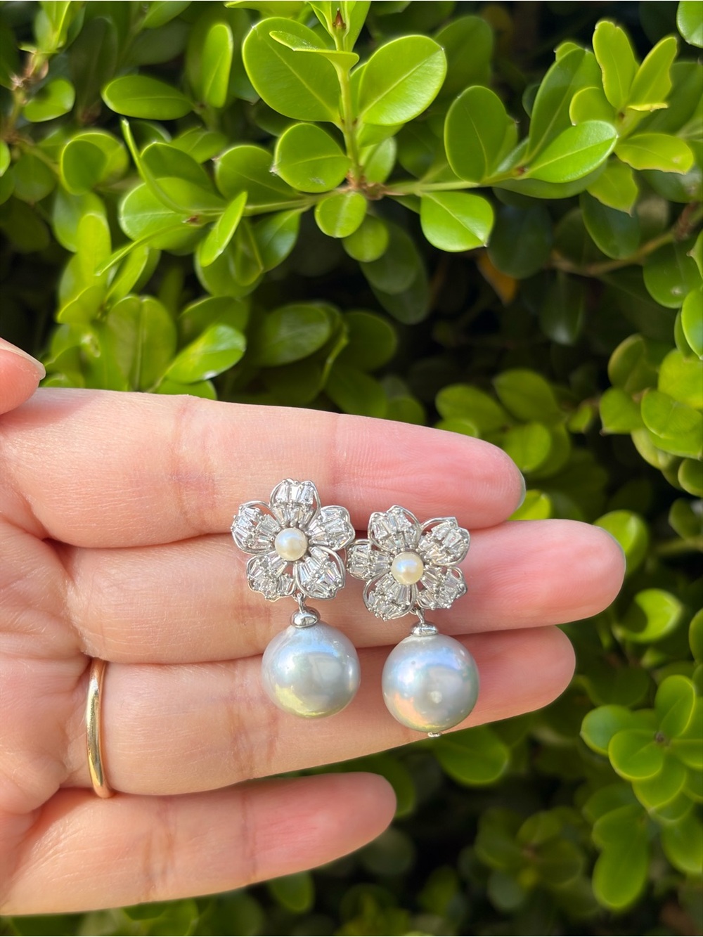 Silver /Grey Floral Edison Pearl Drop Earrings - Women Jewelry